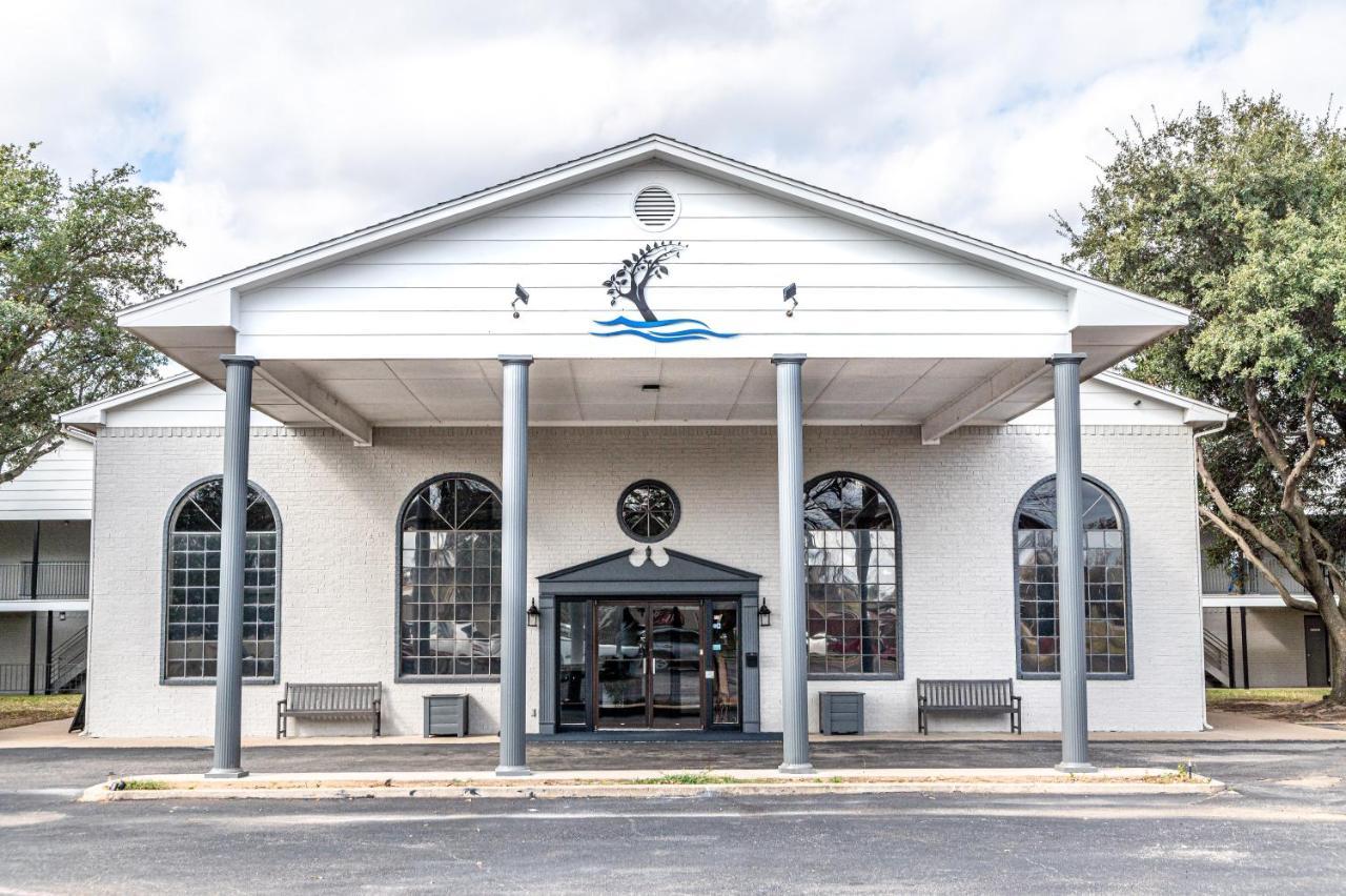 Lake View Inn Granbury Eksteriør bilde